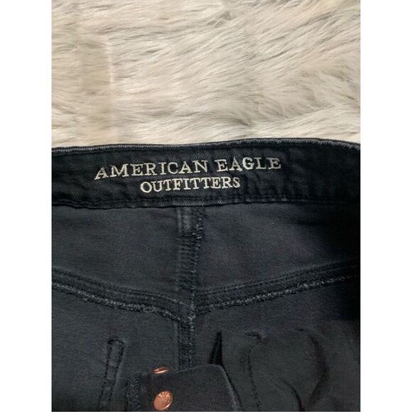 American Eagle Distressed Black Denim Skirt Size 2 - Picture 4 of 6